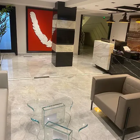 Hotel In The Middle Antalya