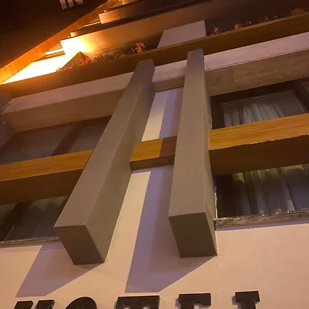 In The Middle Hotel